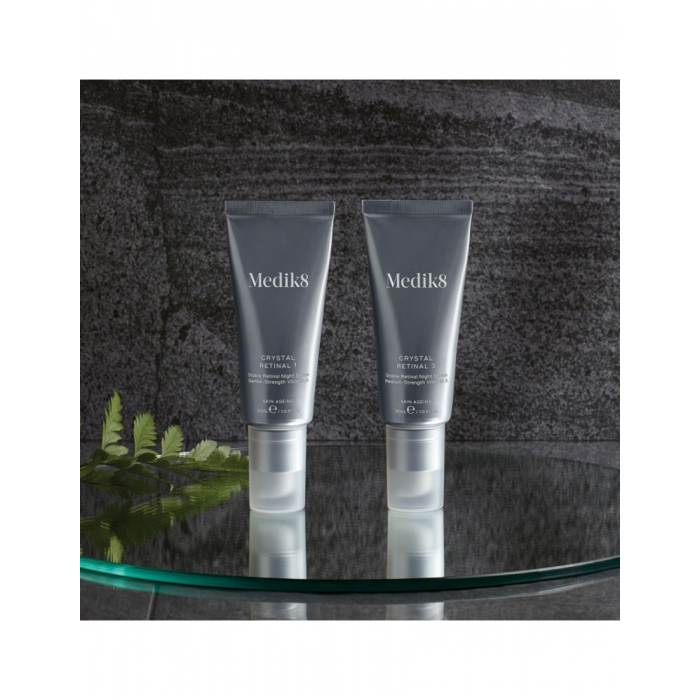 Ночная сыворотка со стабильным ретиналем Medik8 Crystal Retinal 3 30 mL