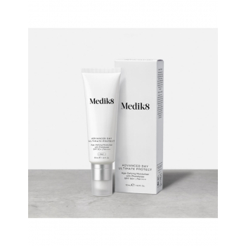 Антивозрастной увлажняющий солнцезащитный крем SPF 50+ Medik8 Advanced Day Ultimate Protect 50mL