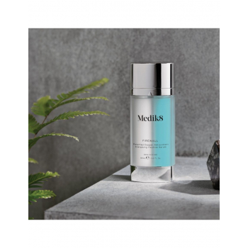 Антиоксидантная сыворотка с медным пептидом Medik8 Copper PCA Peptides 30mL